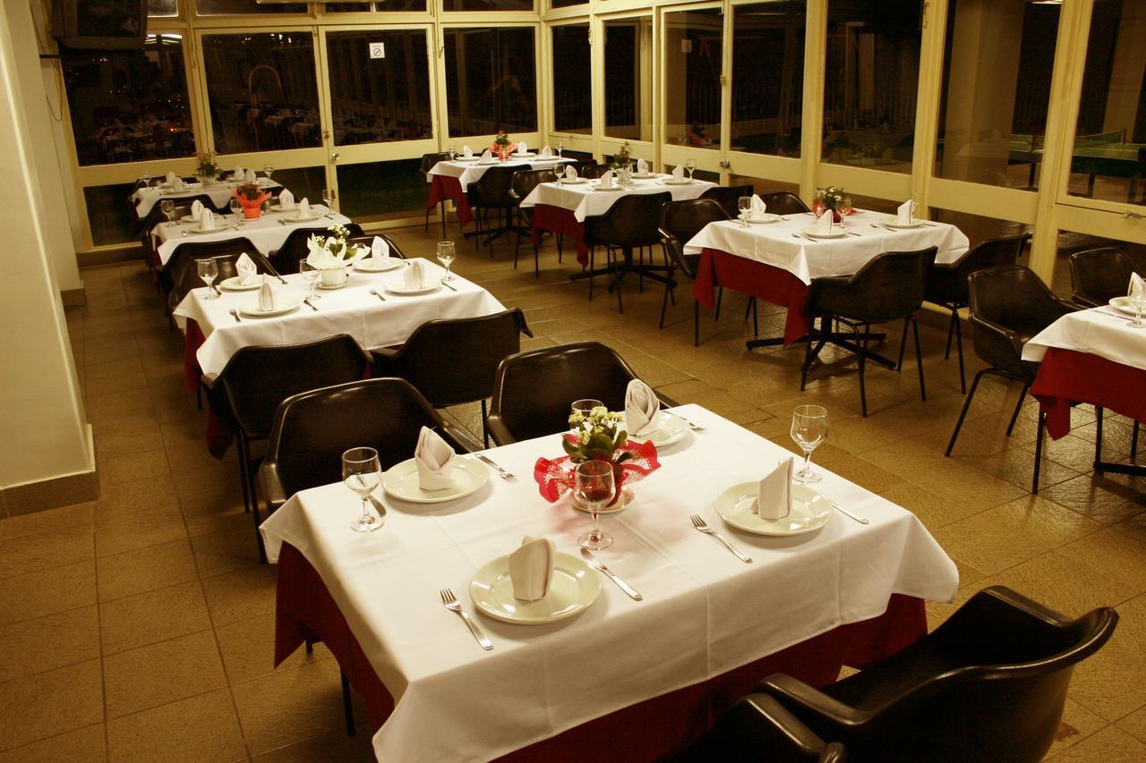 Hotel Vila Boa Goiás Exteriör bild